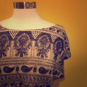 Boho light weight, short sleeve sweater top